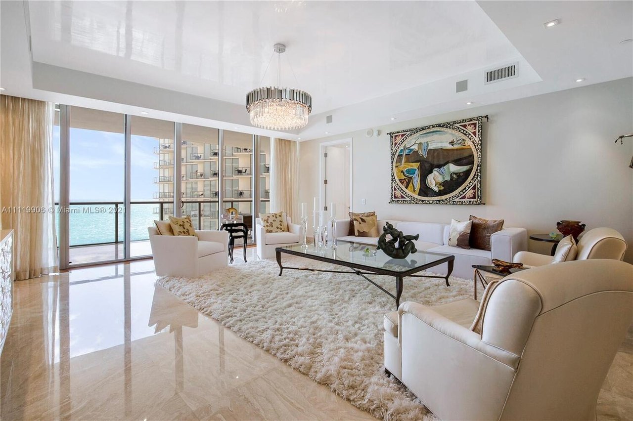 9705 Collins Ave, #1403N