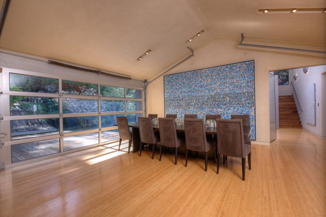 Tiburon's Award-Winning Modern Masterpiece-       Represented Seller