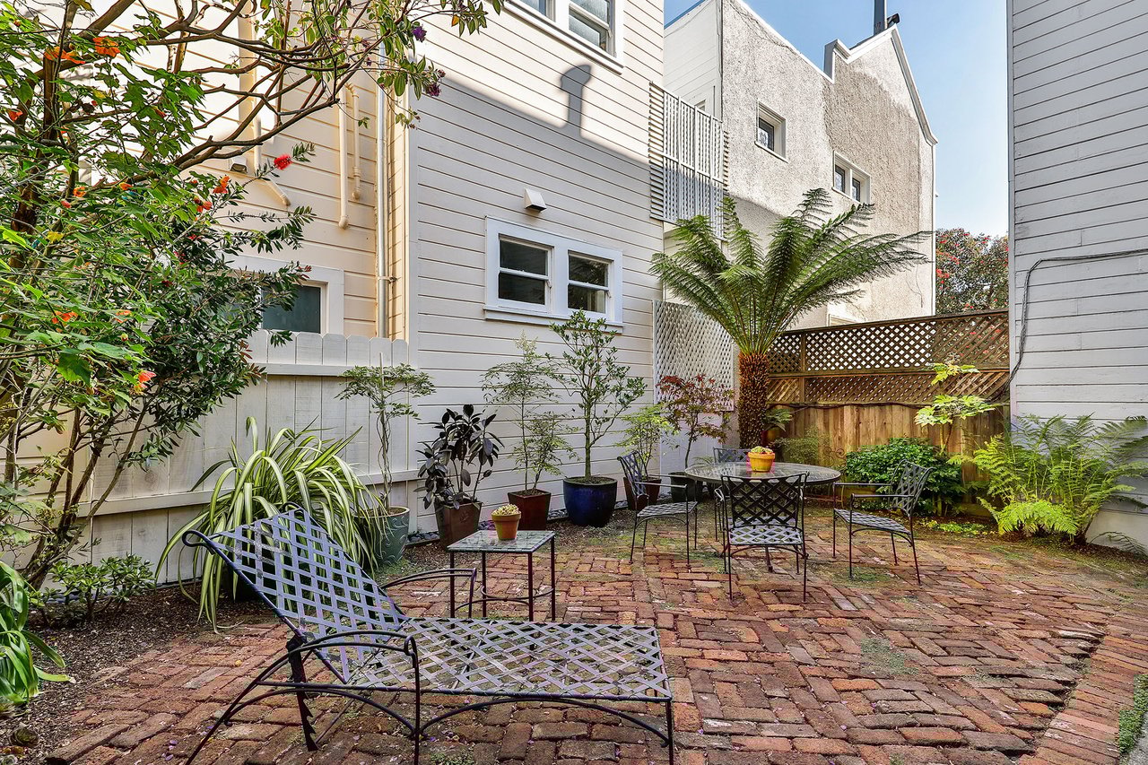 256 Presidio Avenue