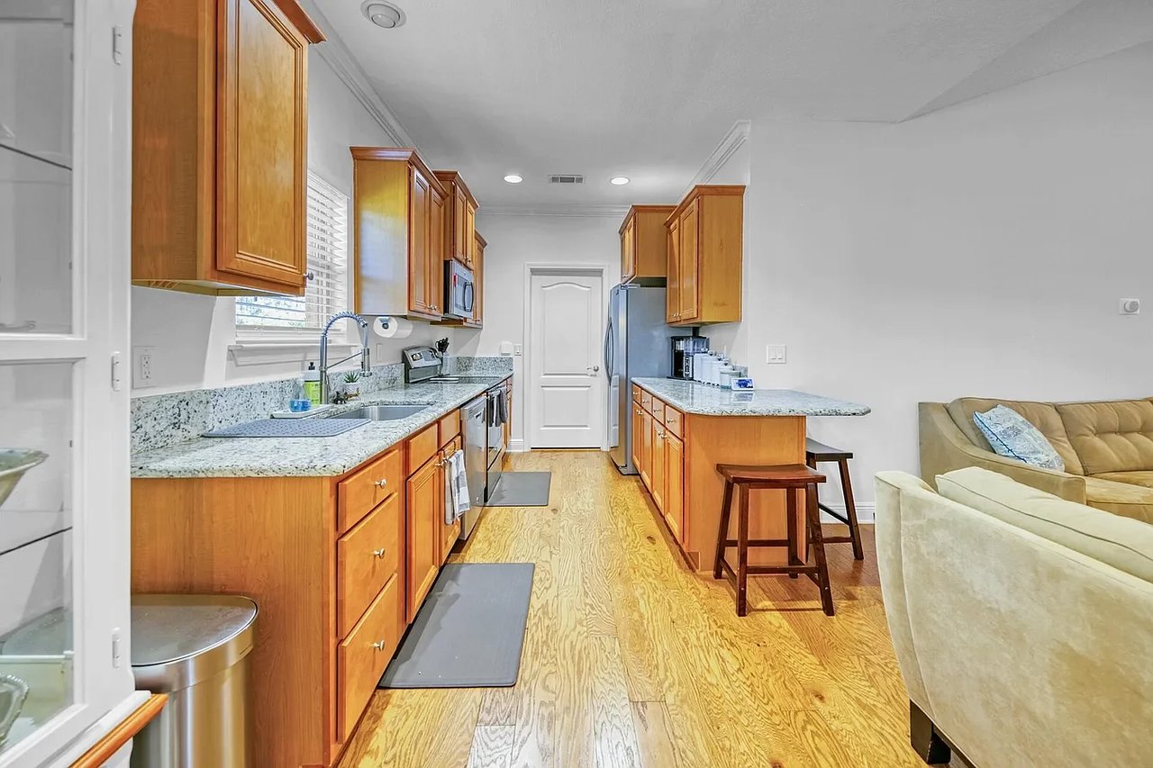 305 Cocobolo Dr