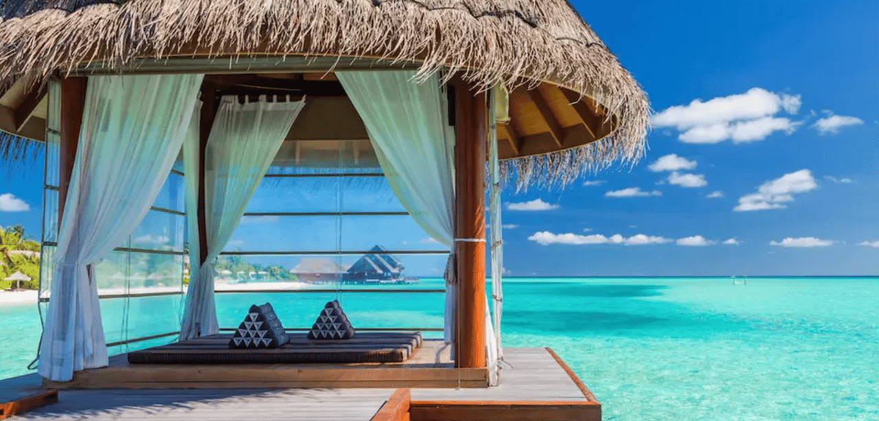 7 luxurious resorts where rich people spend their summer vacations