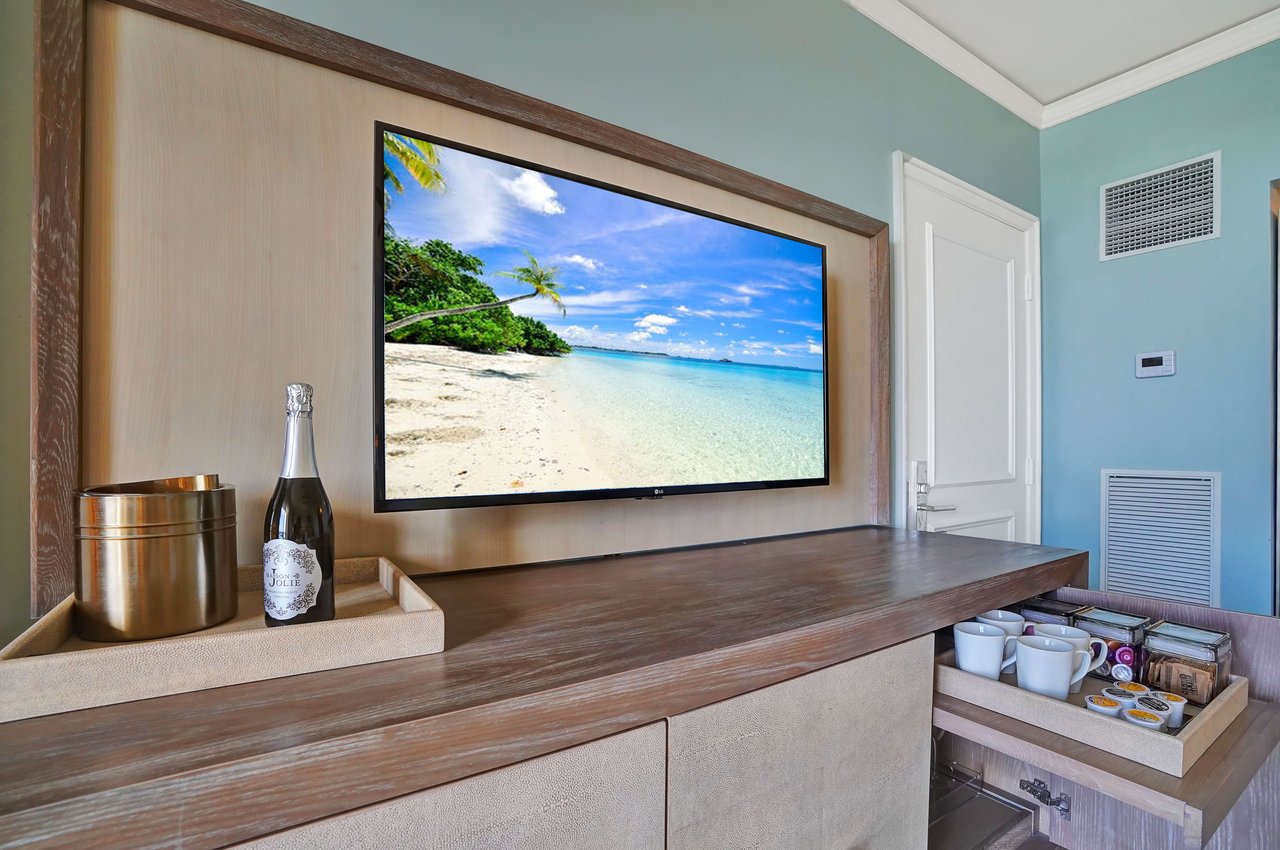 Ritz Carlton Key Biscayne Unit 870