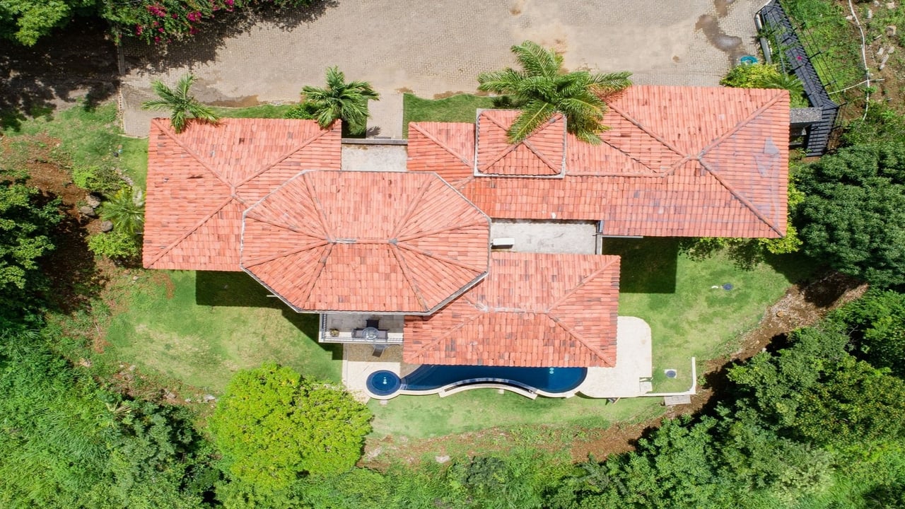 Mediterranean Infinity Pool Home, Flamingo, Guanacaste