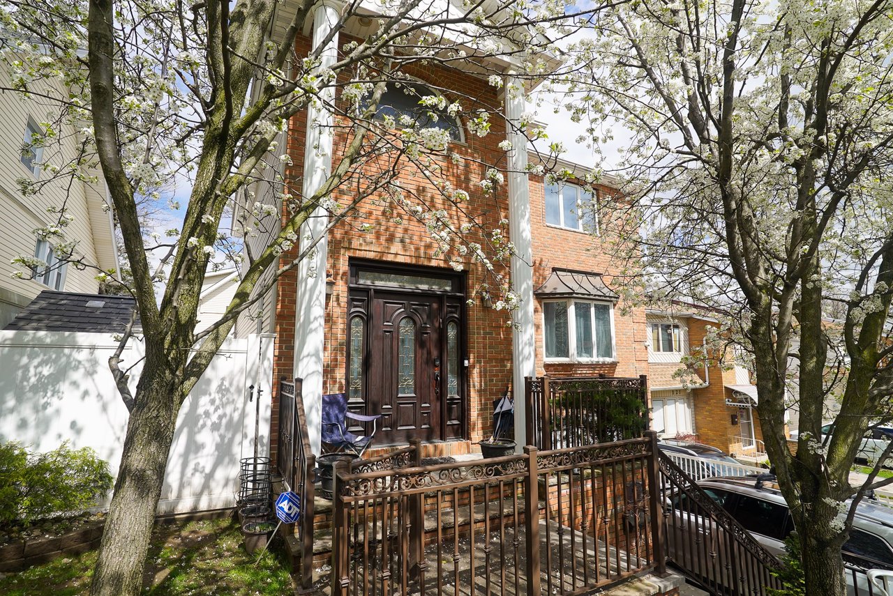 Prodigy Feature Home Tour: 125 Rustic Pl