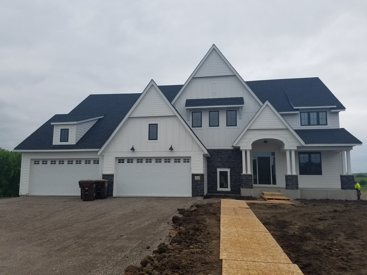 * SOLD * Itasca New Construction