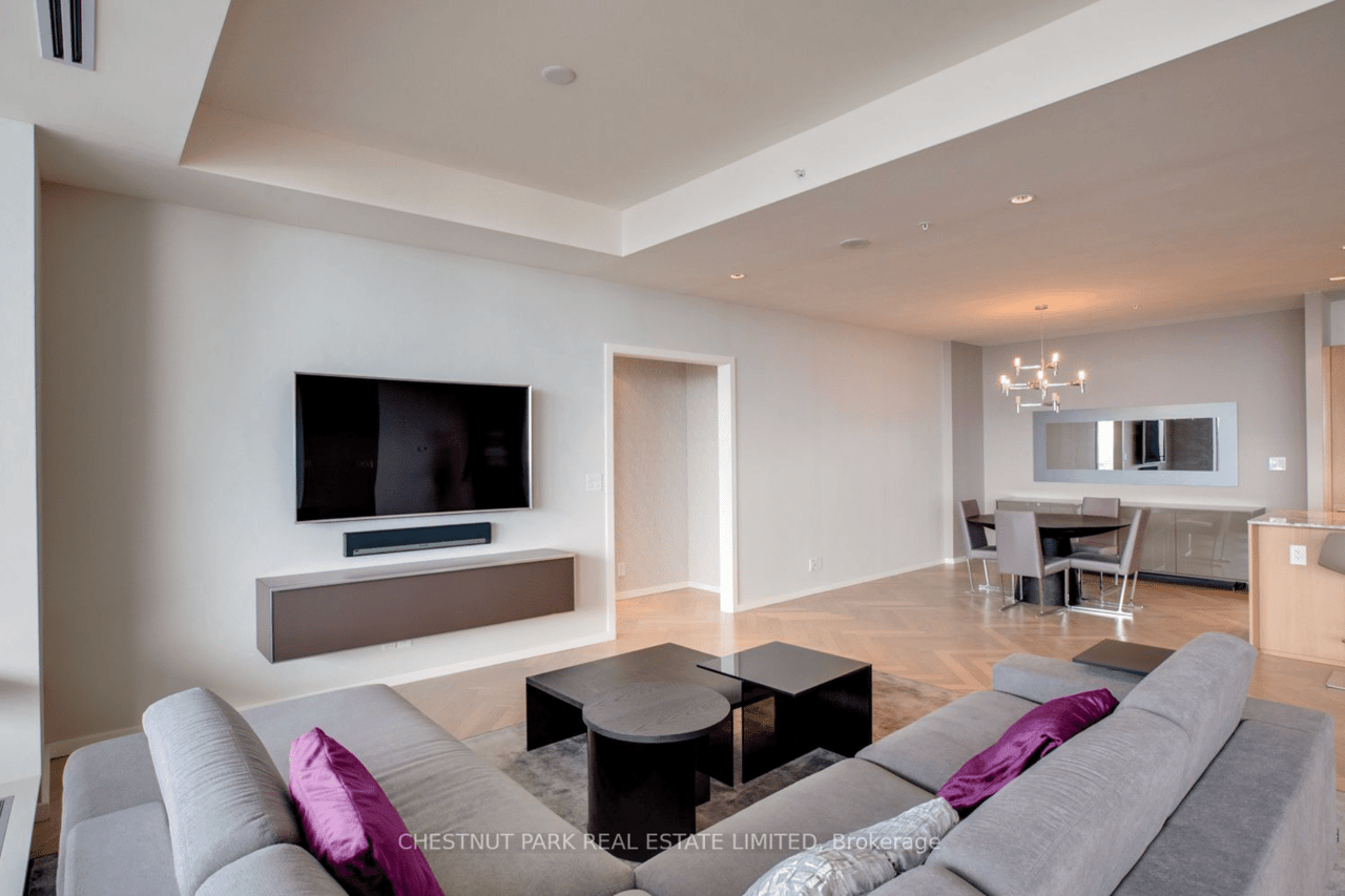 Suite 5302- 180 University Avenue