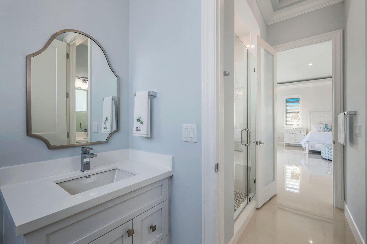 31 Manor Terrace, Marco Island