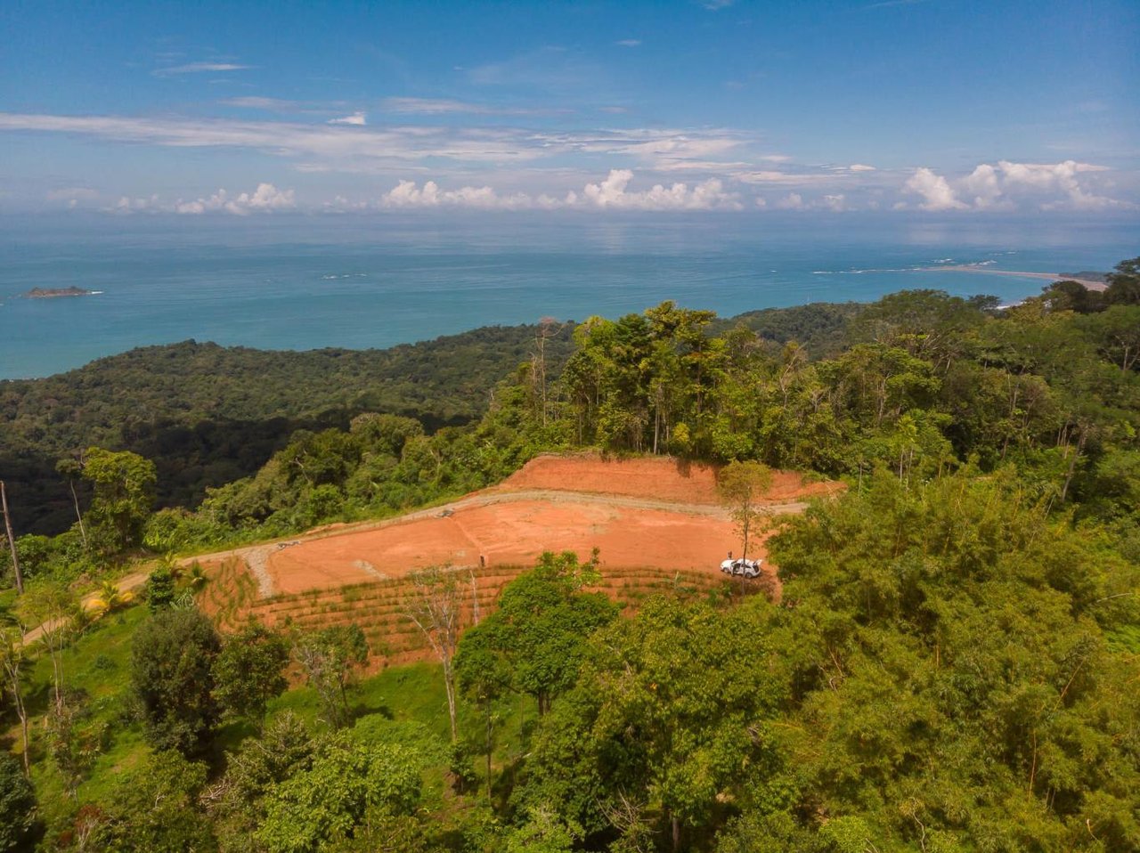16.5 Acre, First Ridge, Fantastic Ocean Views, Private Swimming Holes