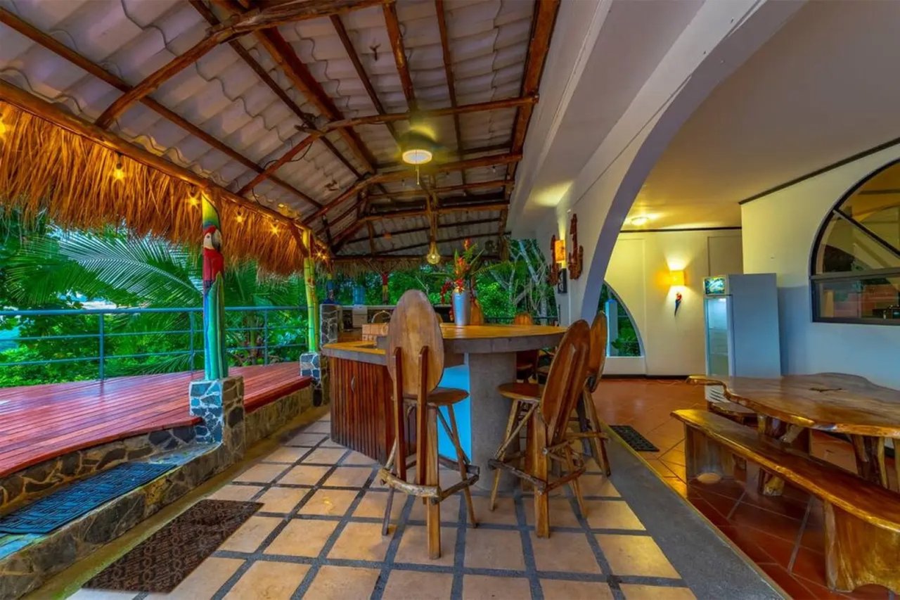 Oceanview Income Villa Estate, Jaco, Puntarenas