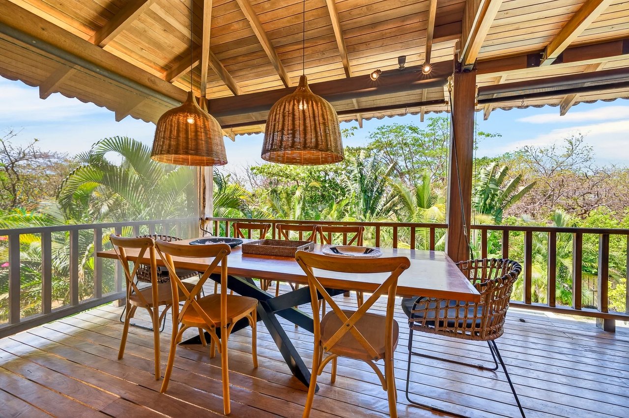 Modern Home in Beachfront Gated Community, Tamarindo, Guanacaste