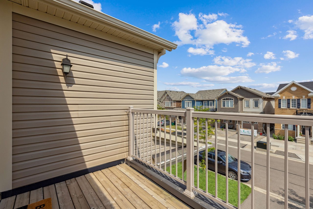 Style & Modern Elegance with Upgrades Galore!