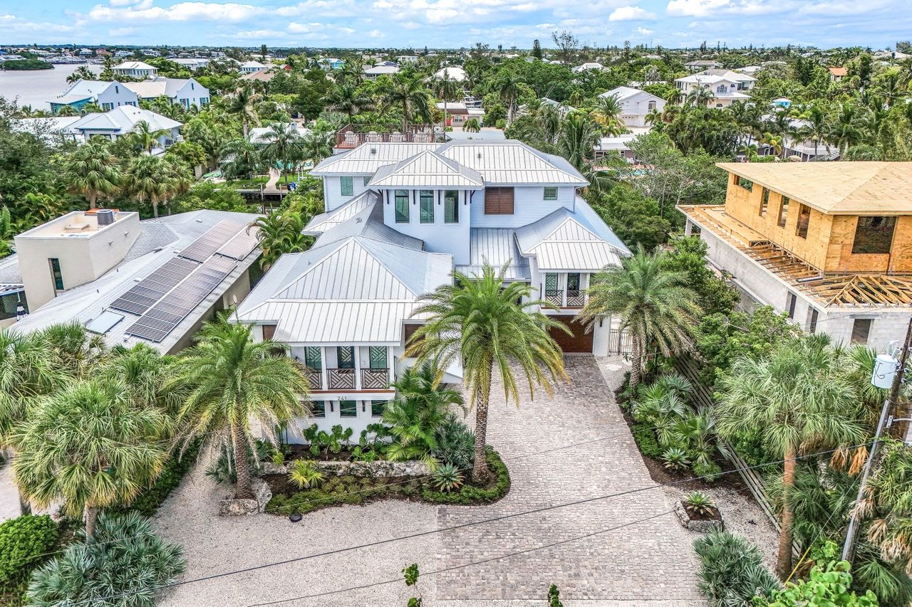 241 Willow Ave, Anna Maria, Florida, 34216