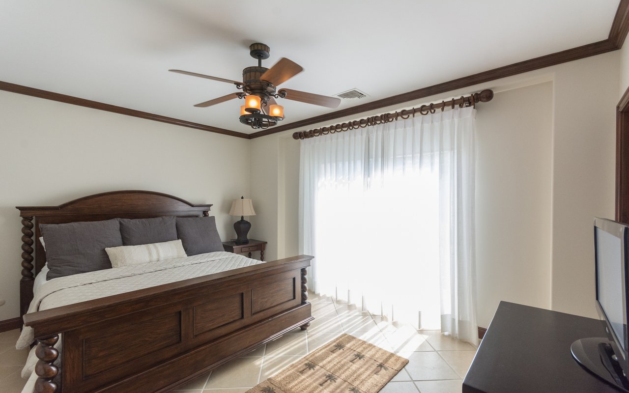 Upgraded Ocean View Condo, Los Suenos, Puntarenas