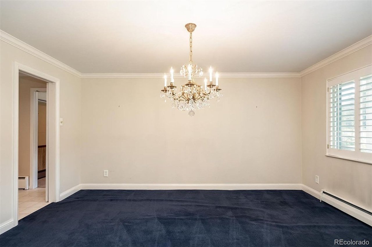 100 Summit Blvd