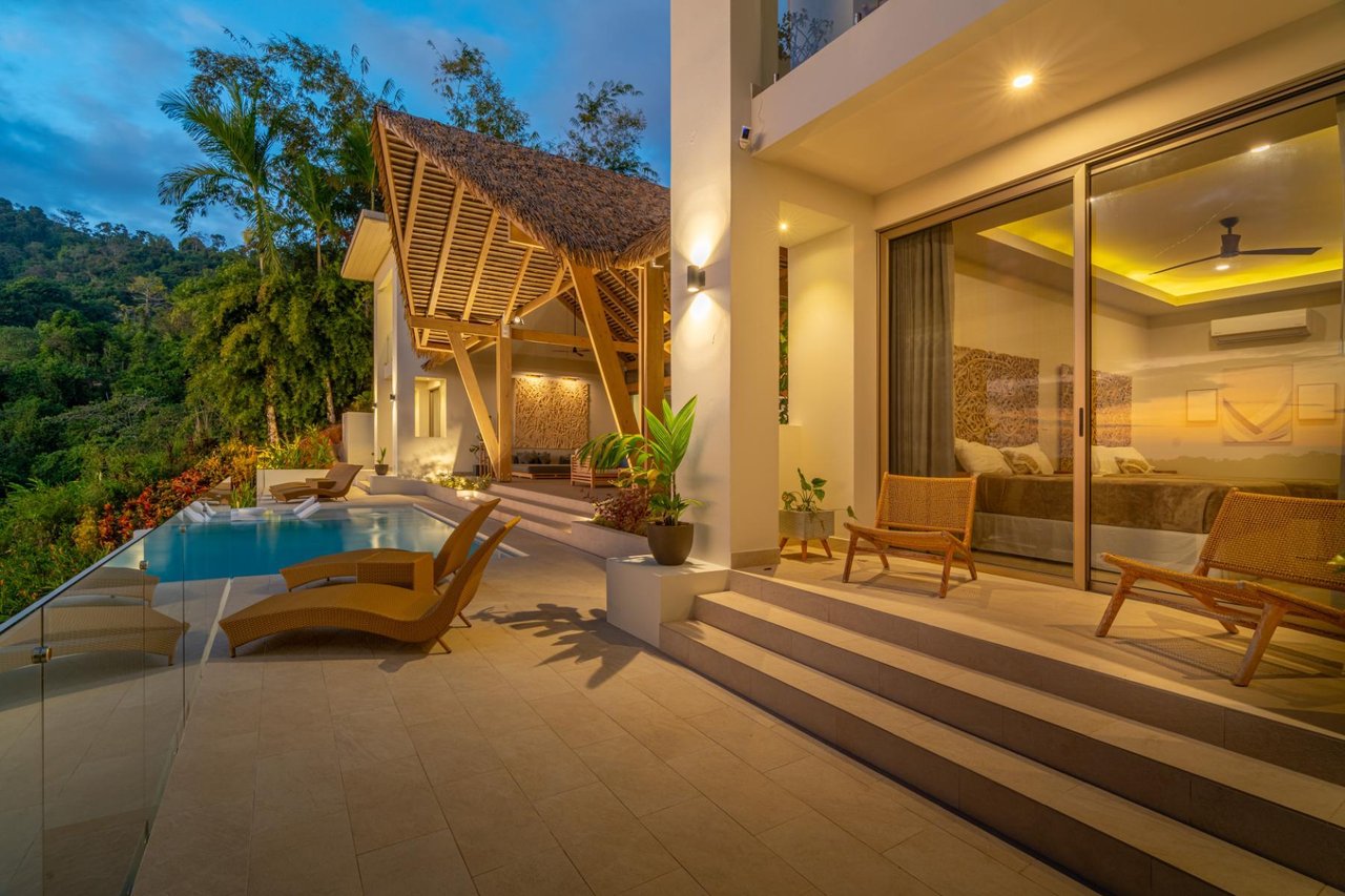 Private Sunset View Compound, Dominical, Puntarenas