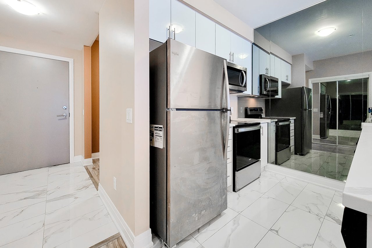 16 Concord Pl Unit: 447