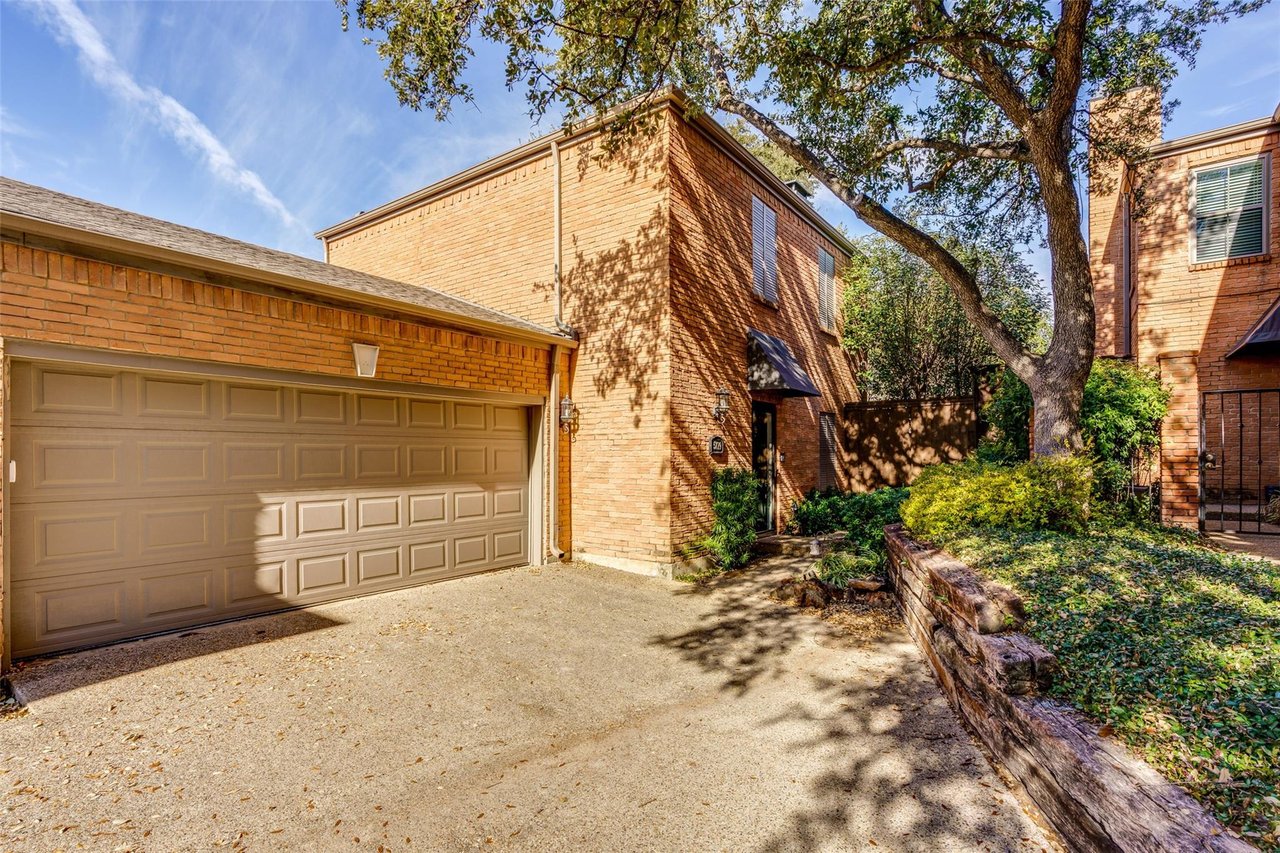5729 Remington Park Square