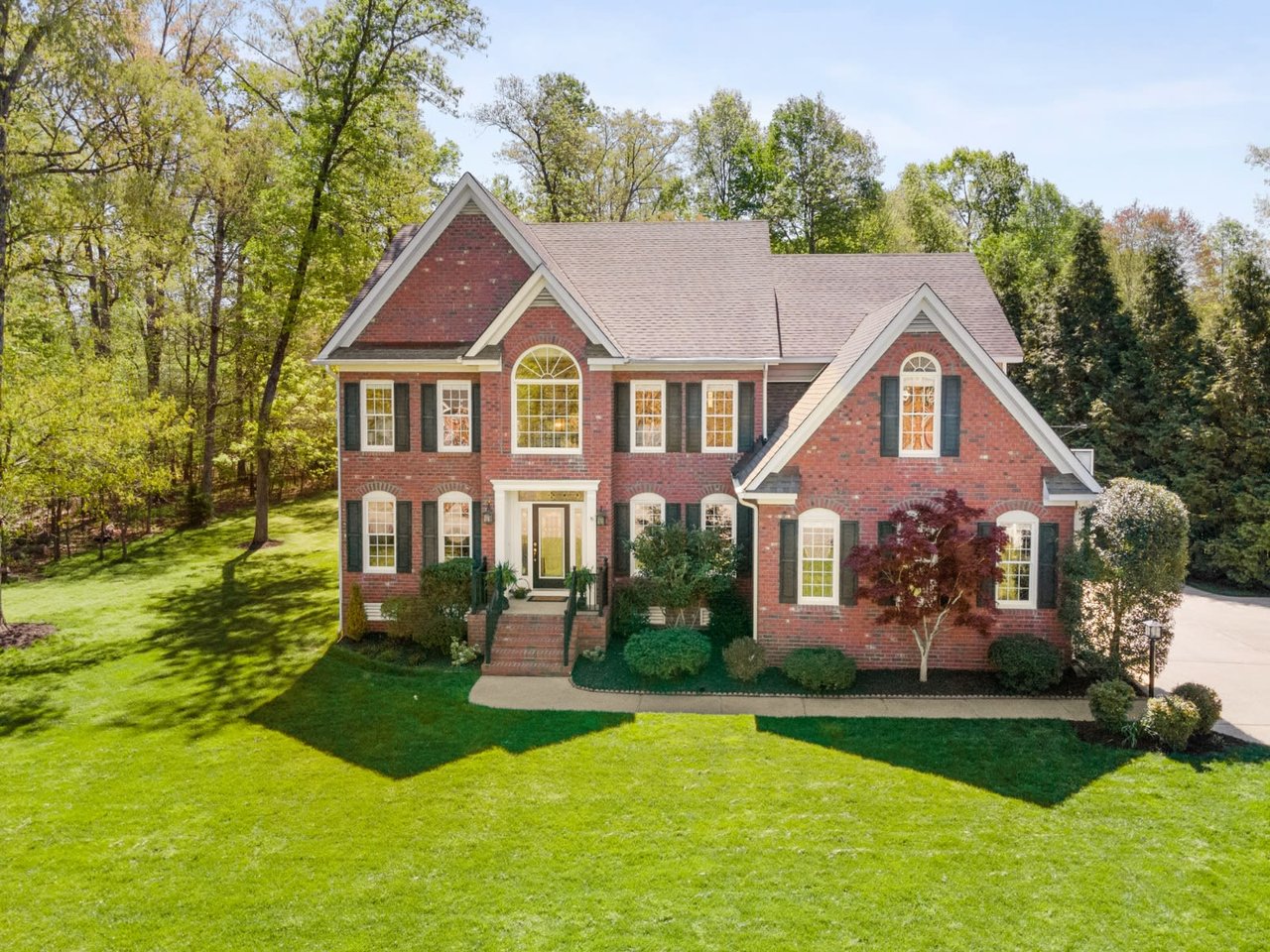 3513 Kings Farm Drive