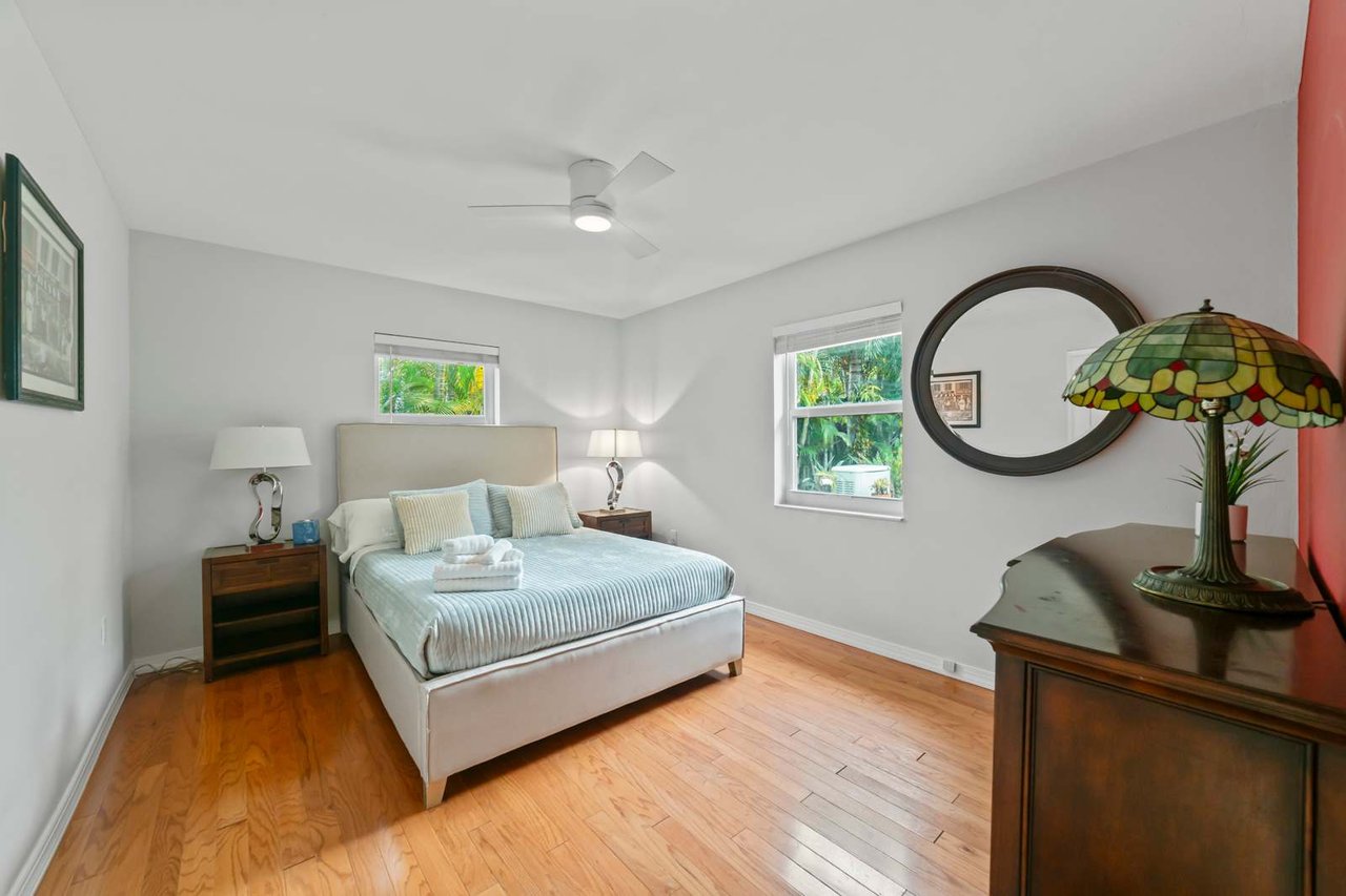 1806 NE 20th St Fort Lauderdale