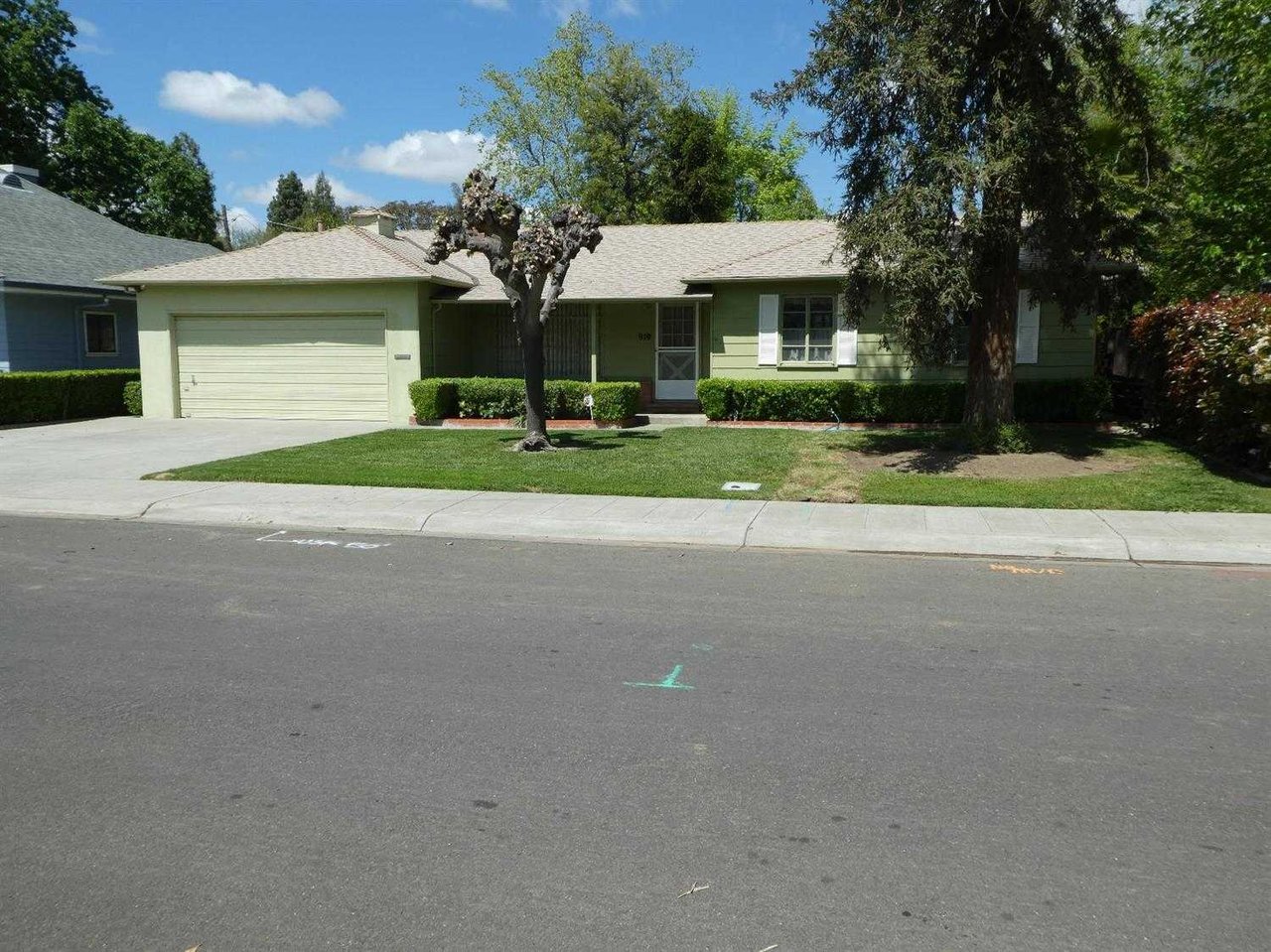 919 Hollister Rd