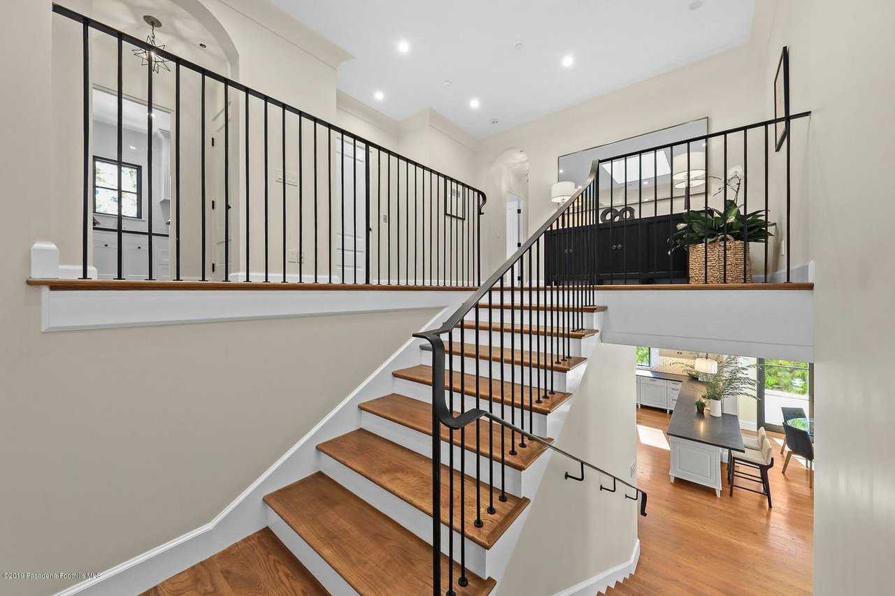 1185 Arden Rd