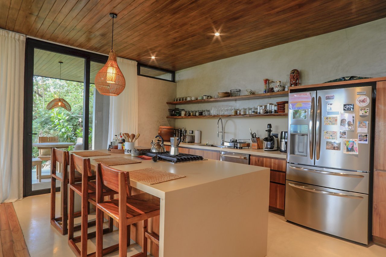 Ocean View Villa and Guest House, Santa Teresa, Puntarenas