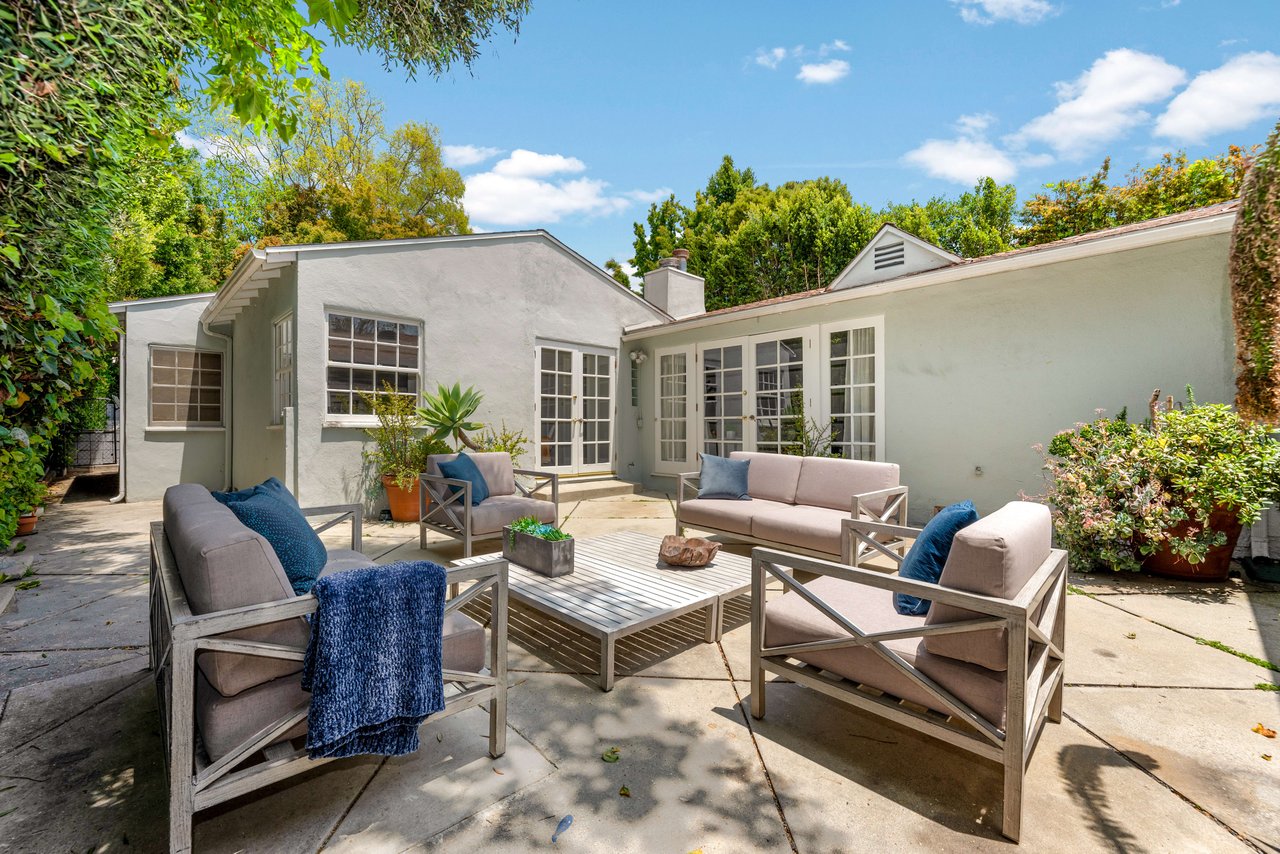 616 Holmby, Little Holmby