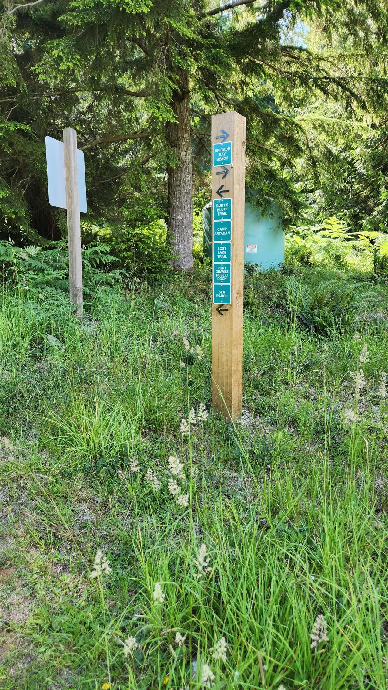 LOT 4 Brigade Bay