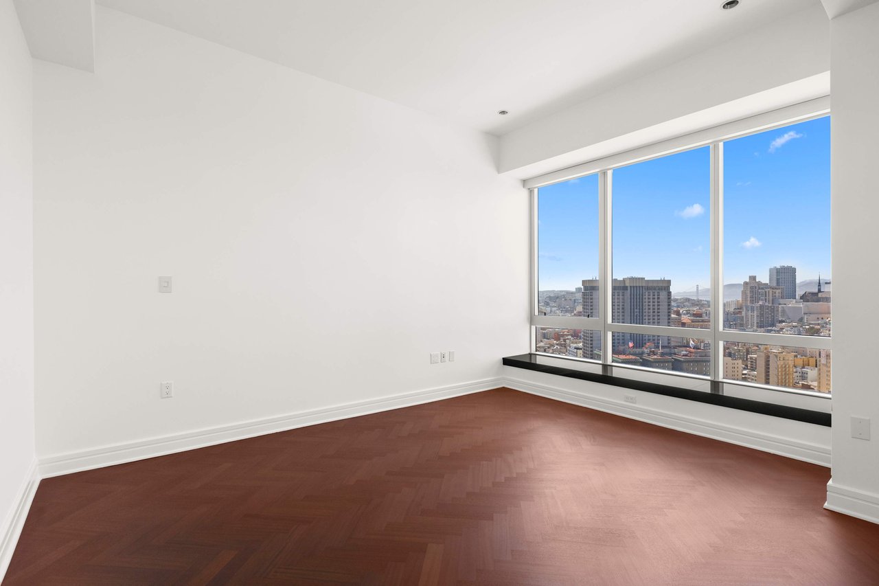 3,905 SqFt Four Seasons Grand Penthouse