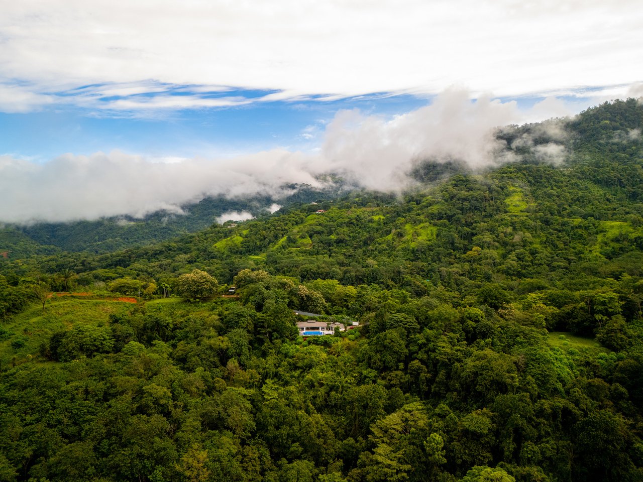 Modern Oceanview Infinity Pool Estate, Ojochal, Puntarenas
