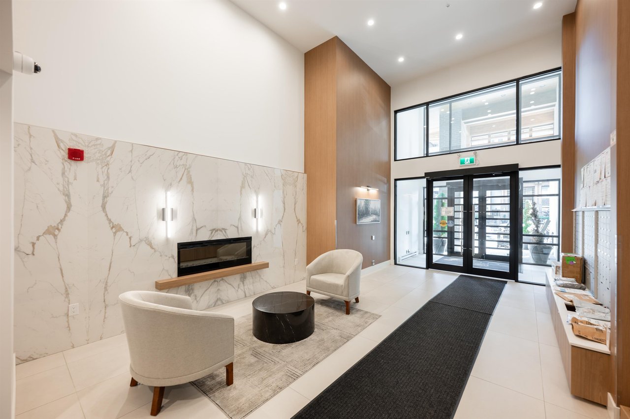 412-7588 16th St