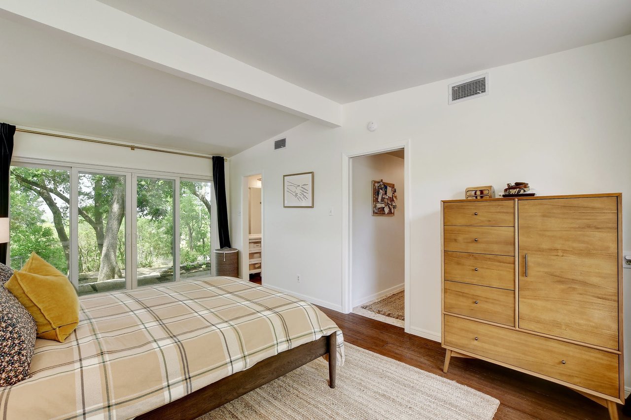 2305 Westworth Cir, Austin, Texas 78704