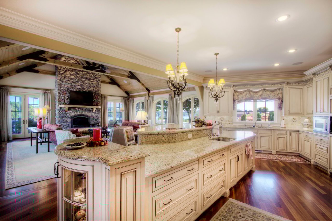190 Bay Pointe Road
