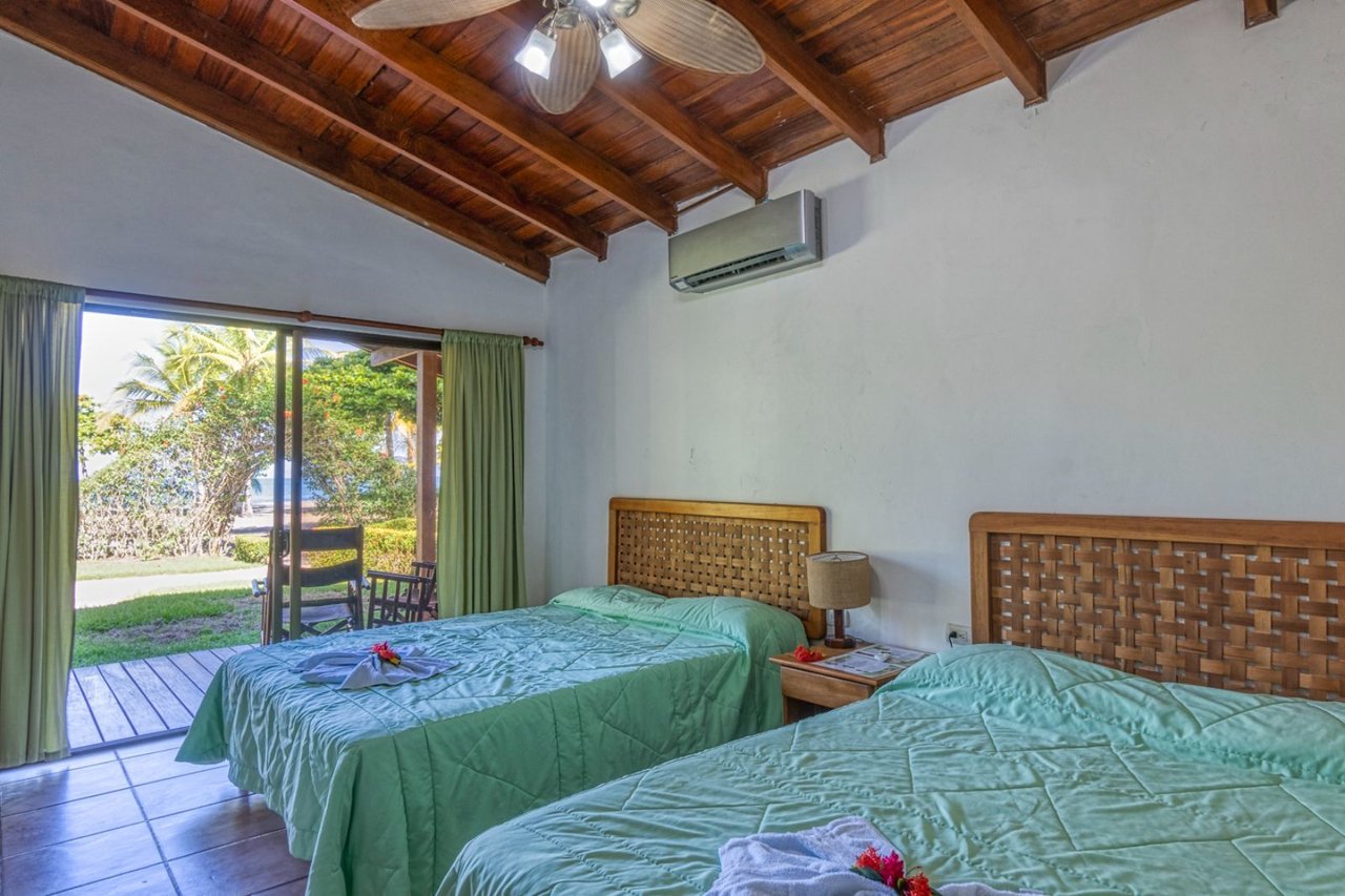 Turnkey Beachfront Eco Resort, Osa, Puntarenas