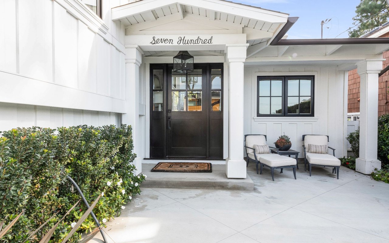 700 Poppy Ave