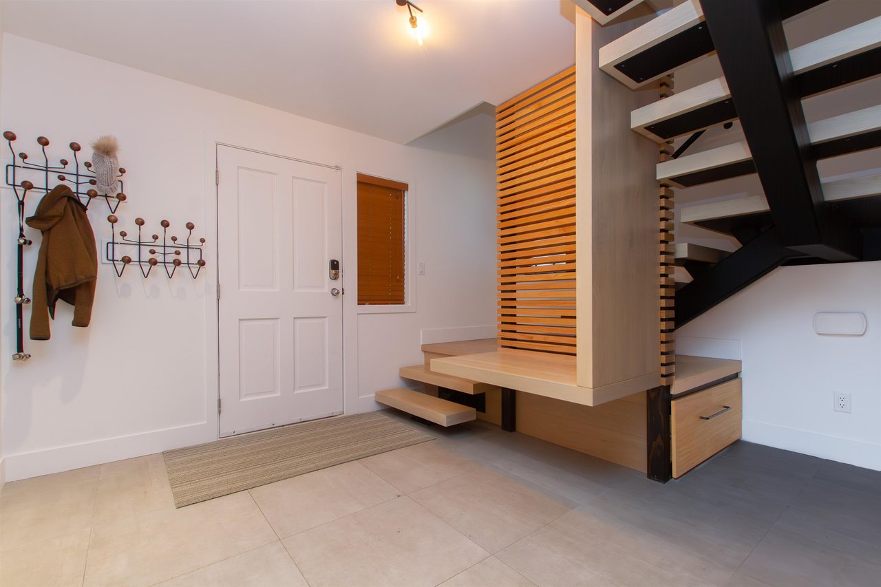 45D-4652 Blackcomb Wy