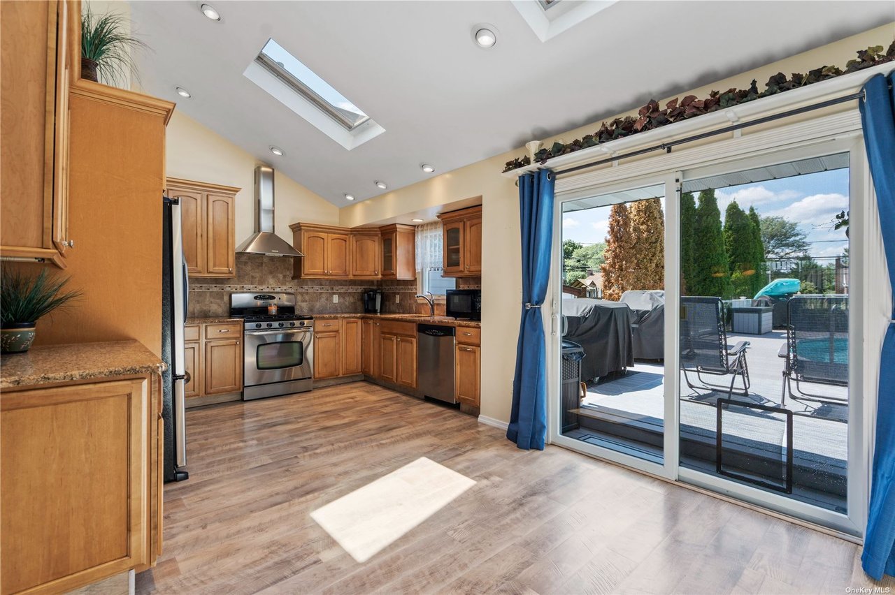 18 Plum Tree Lane