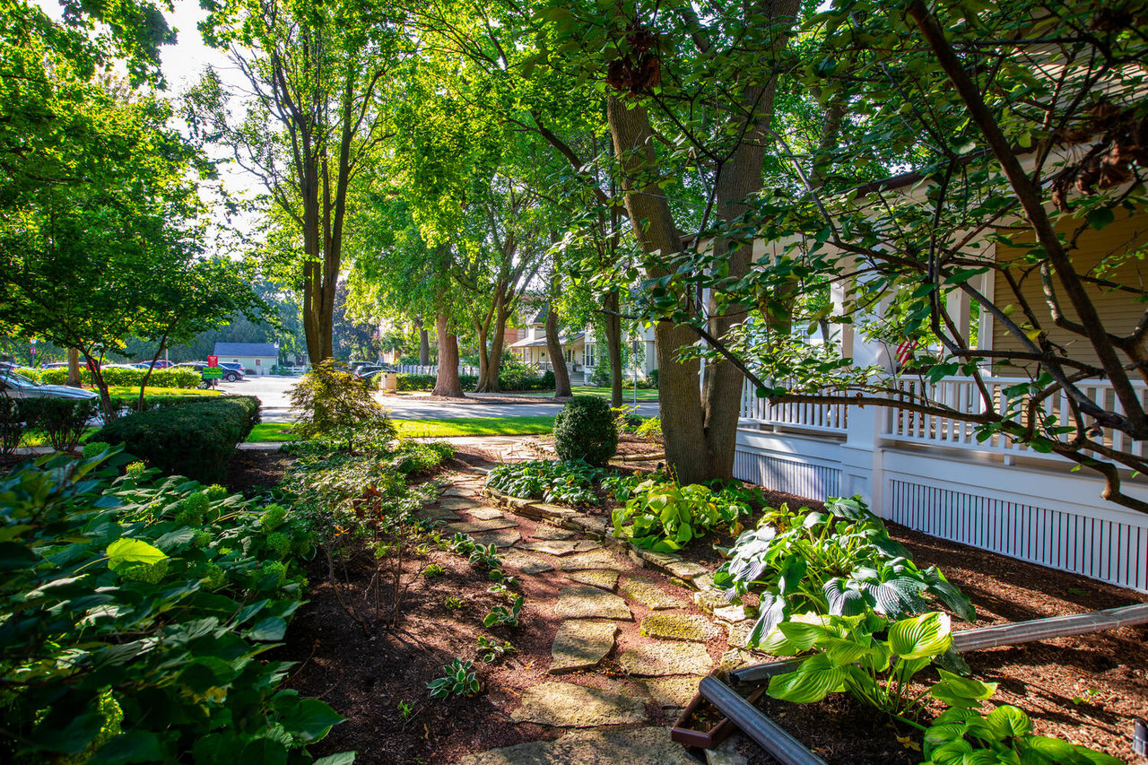20 S Loomis Street