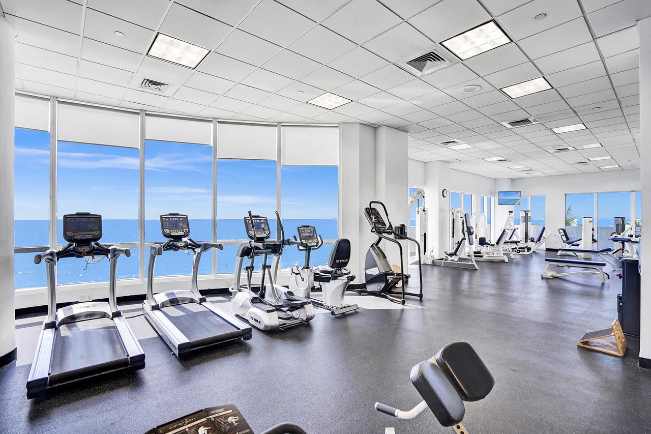 6365 Collins Ave 4008 