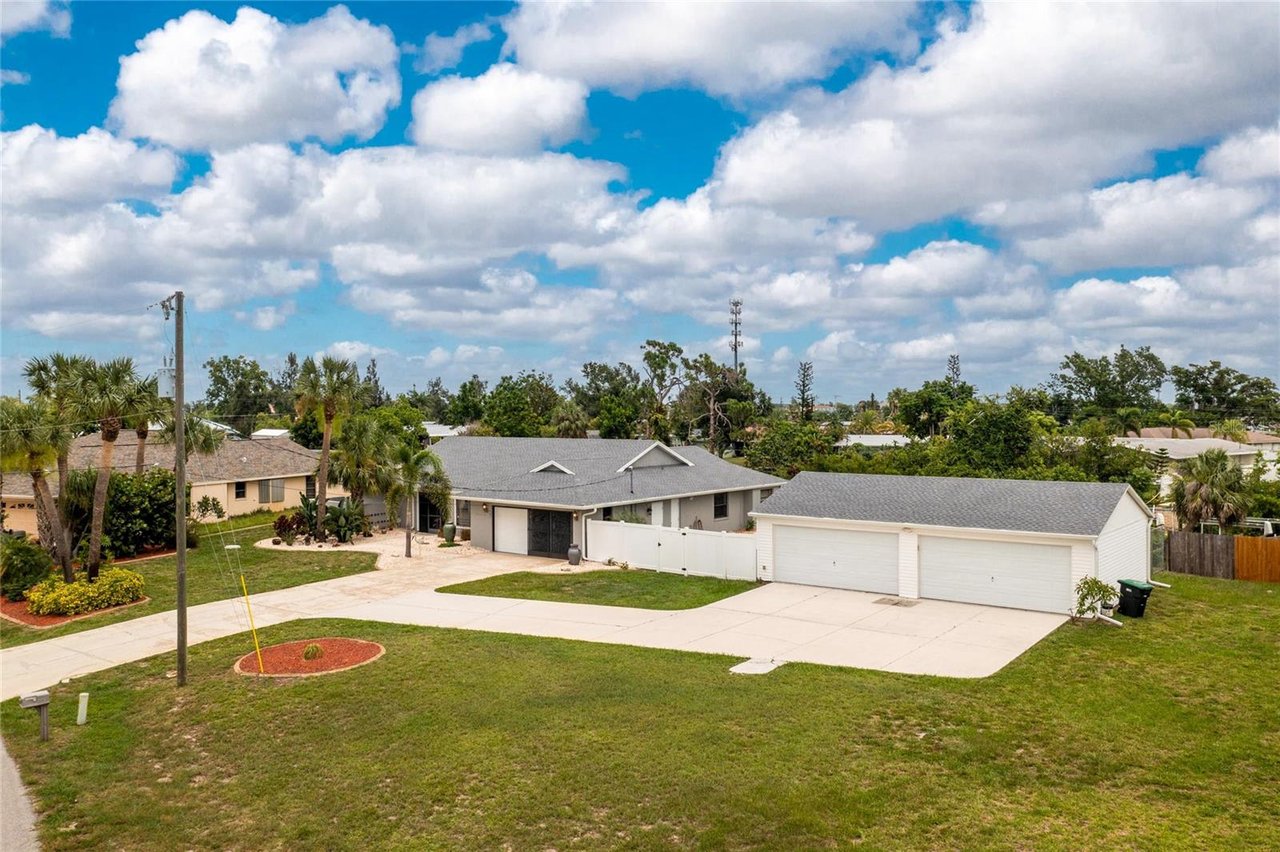✨💥PENDING💥✨ @175 CAMBRIDGE DR NW, PORT CHARLOTTE, FL 33952