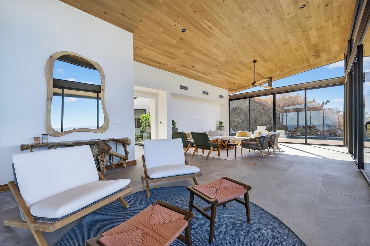 Luxury Infinity Pool Villa, Tamarindo, Guanacaste