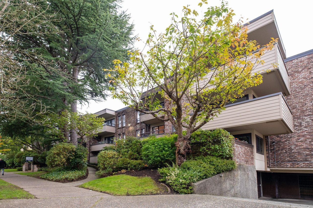 303-1266 W 13th Ave