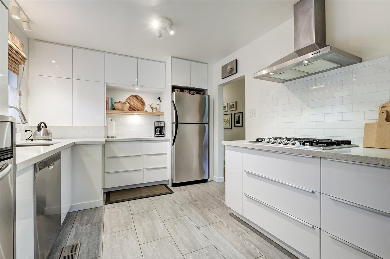 40 Nuffield Dr