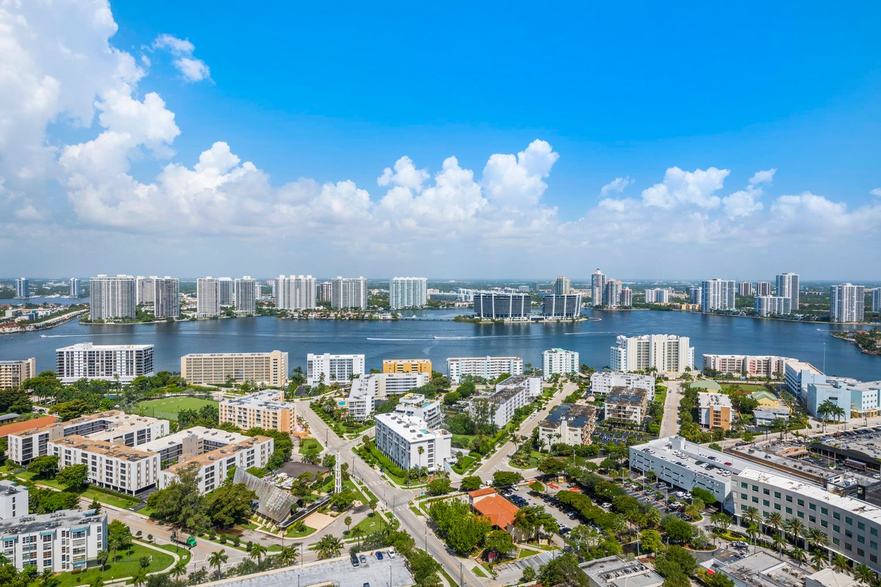 Acqualina Residences Unit 3504
