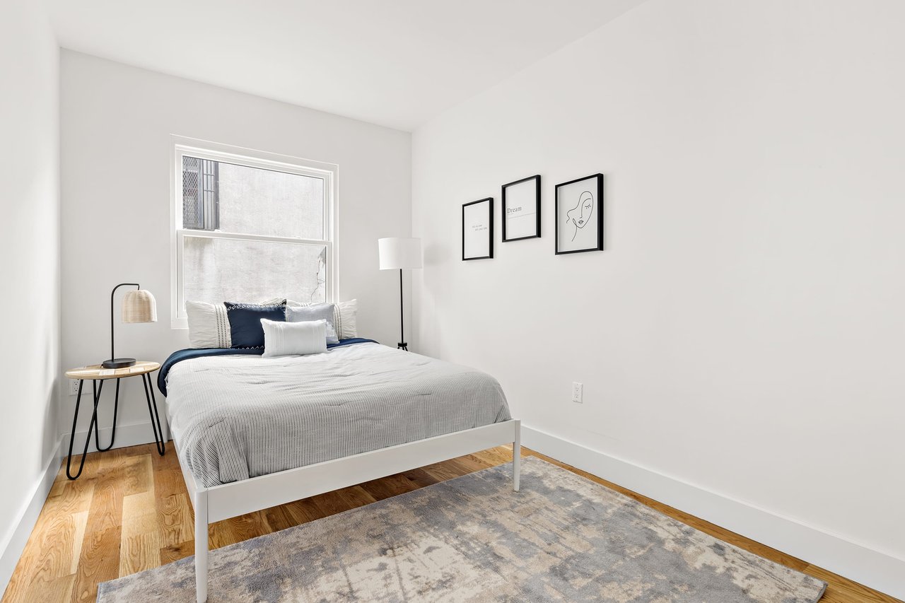 369 Kosciuszko St