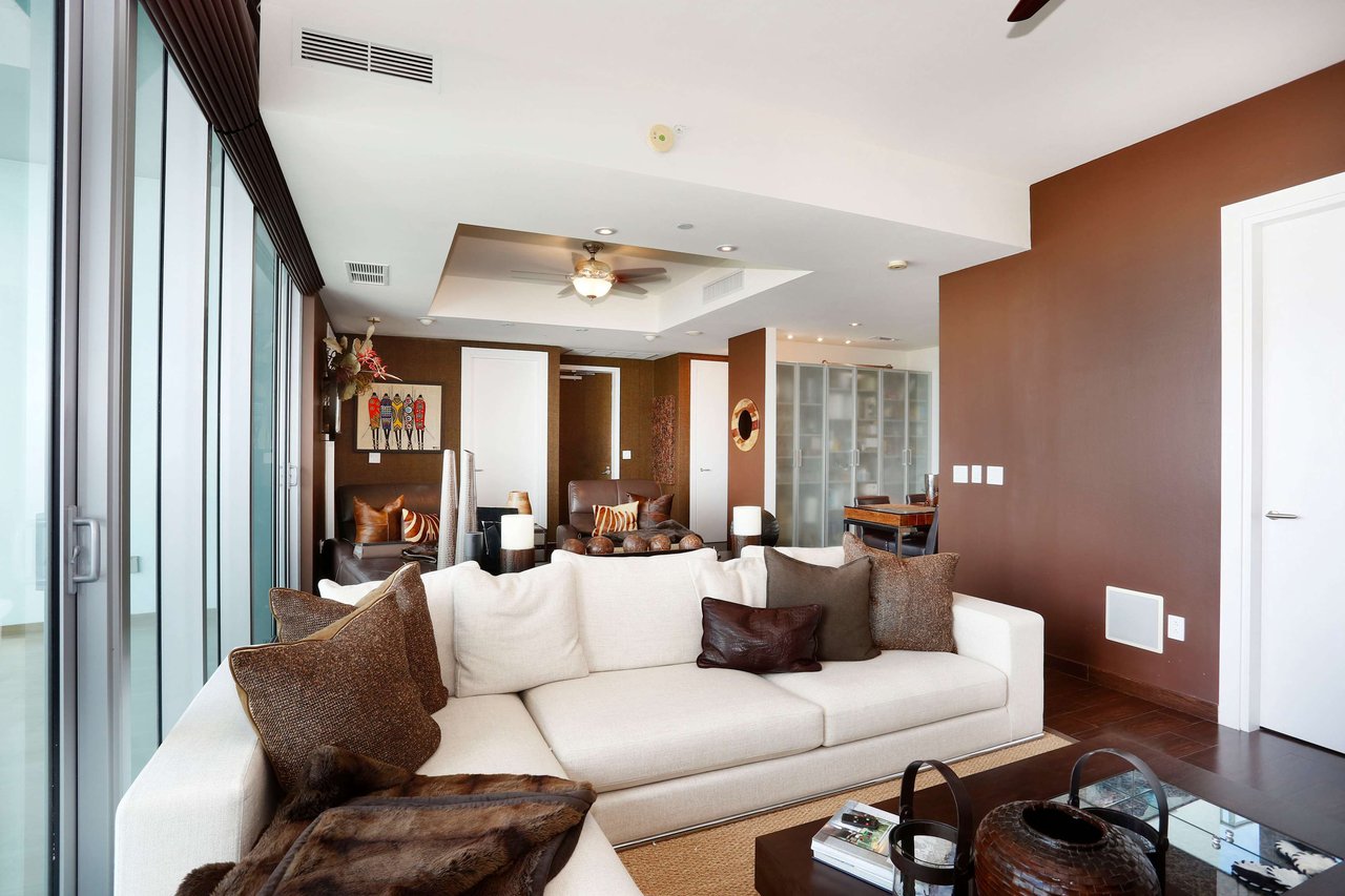 2627 S Bayshore Drive #2903