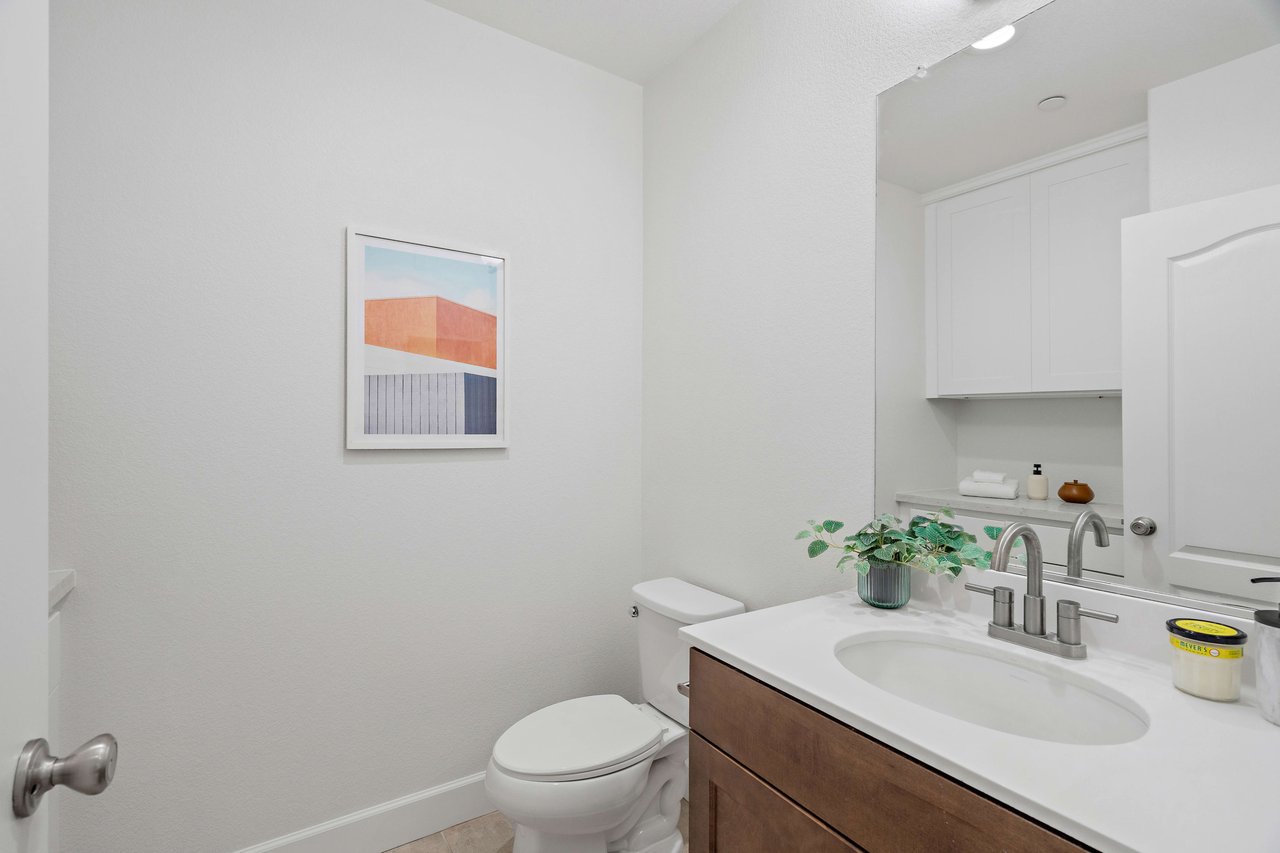367 Ellicott LOOP