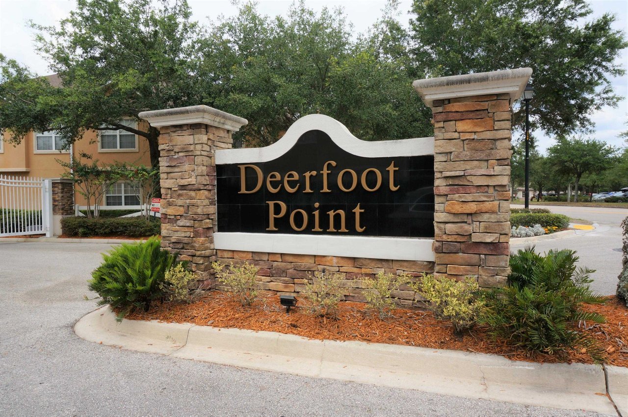 7250 DEERFOOT POINT CIR