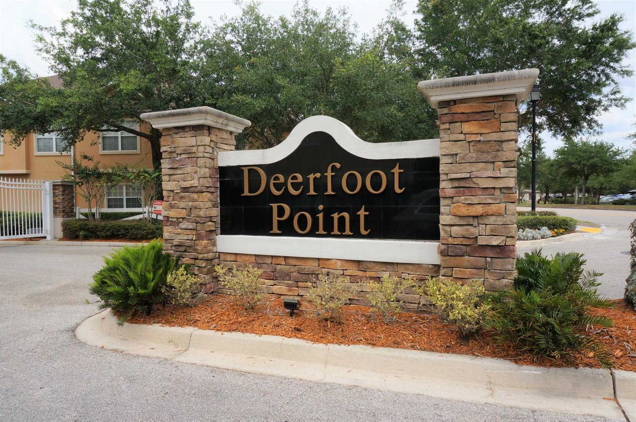 7250 DEERFOOT POINT CIR