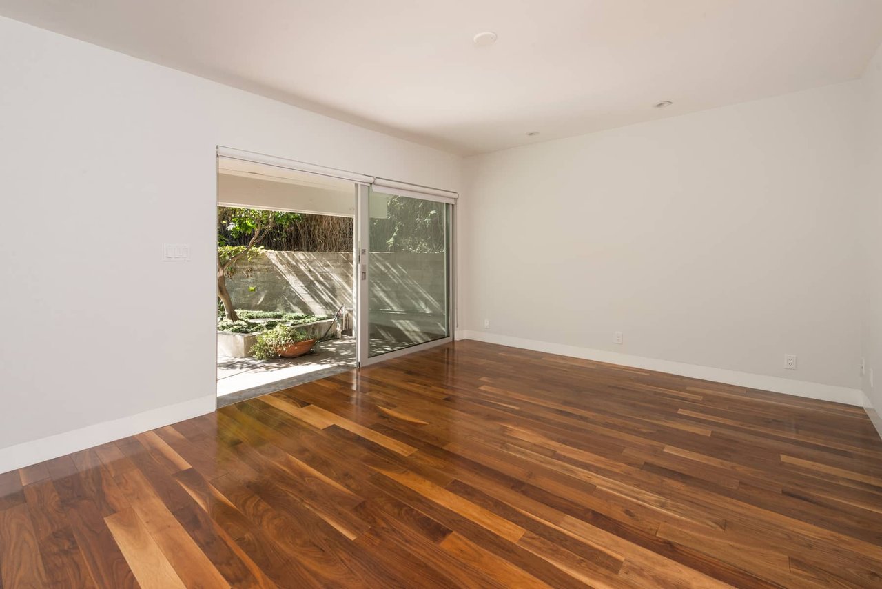 Architectural Lease | Upper Beachwood Canyon